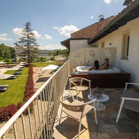 L'aja Della Mirusina - Piedmont Monferrato Langhe Resort Canelli