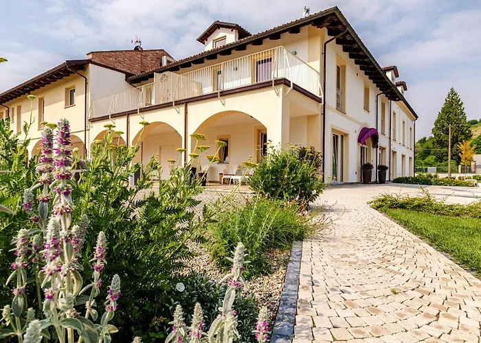 L'aja Della Mirusina - Piedmont Monferrato Langhe Resort 4*
