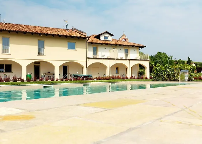 L'aja Della Mirusina - Piedmont Monferrato Langhe Resort