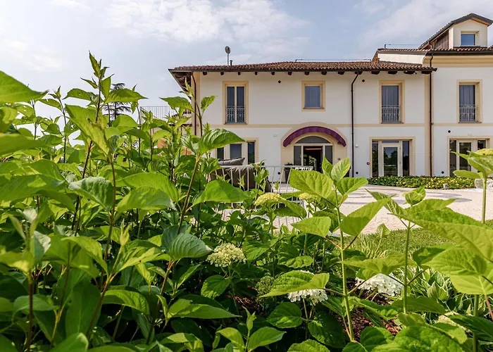 L'aja Della Mirusina - Piedmont Monferrato Langhe Resort