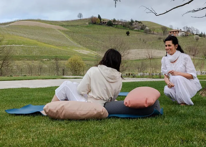 L'aja Della Mirusina - Piedmont Monferrato Langhe Canelli