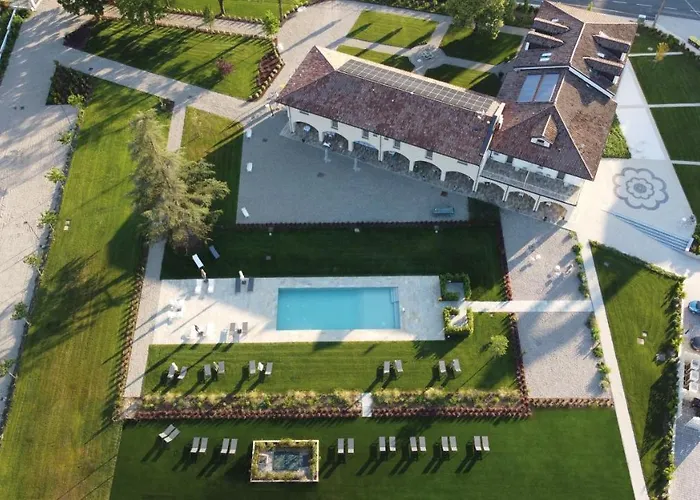 L'aja Della Mirusina - Piedmont Monferrato Langhe Resort Canelli